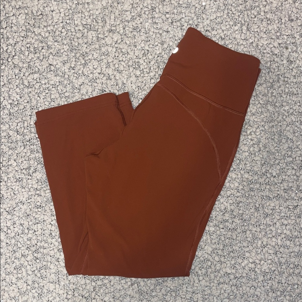 LULULEMON GROOVE SHR
